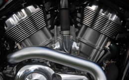 1344508_engine